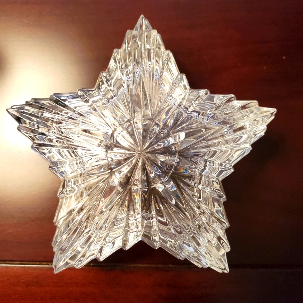 🆕️🌟Trinket dish💍🤍